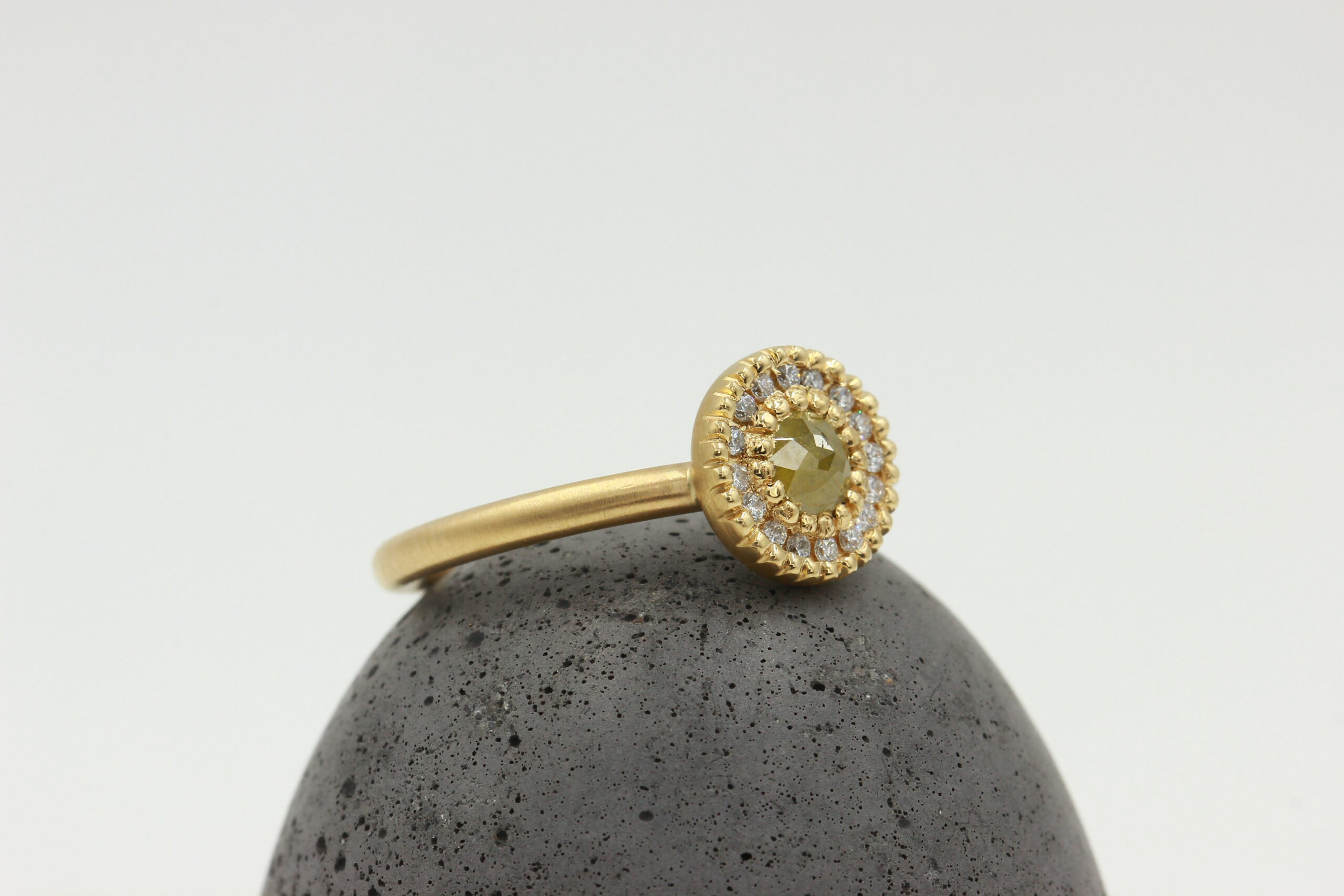 One-of-a-Kind 18K Yellow Gold Rose-Cut Diamond Halo Ring - Image 2
